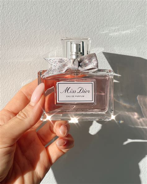 miss dior original perfume review|what does miss dior smell like.